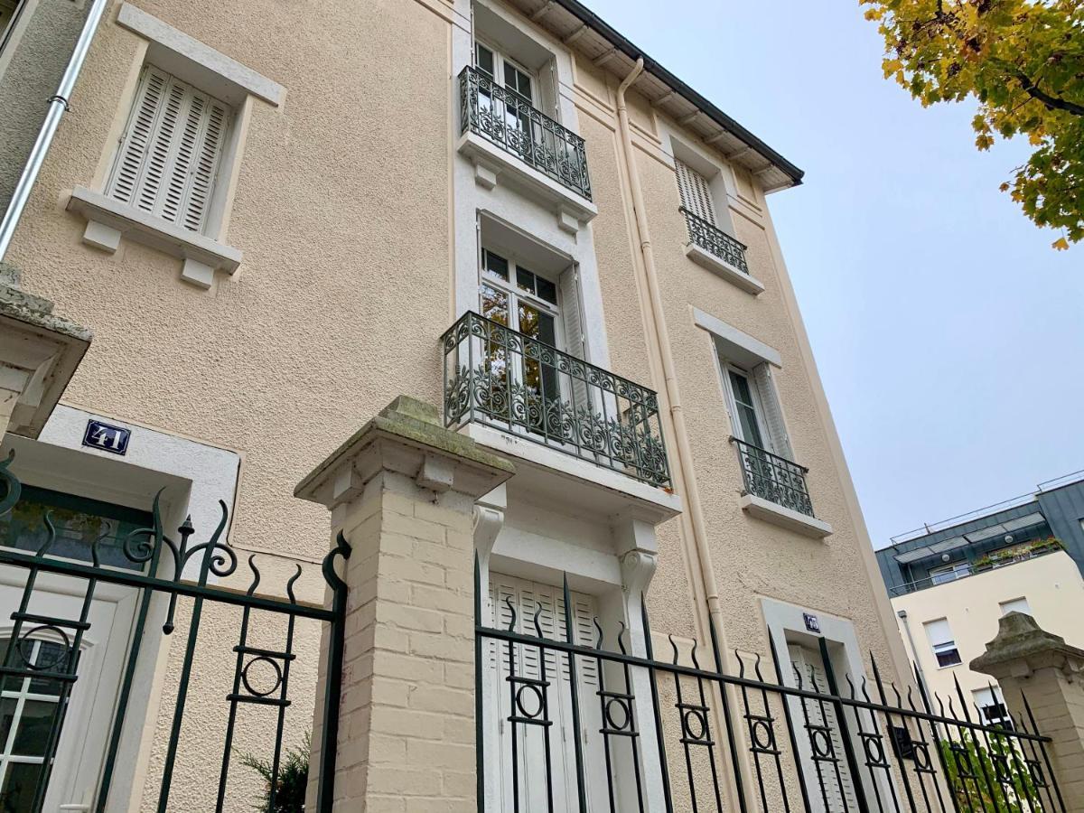 La Villegiature Vichy Bagian luar foto